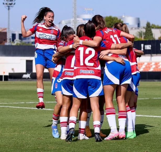 El Granada femenino intentará llegar lejos en la Copa de la Reina (GRANADA CF)